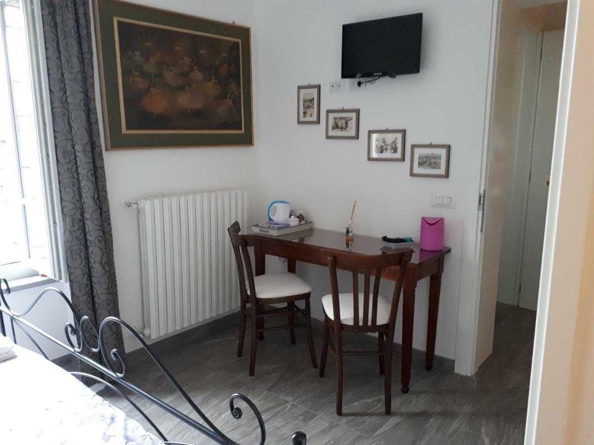 Oro Rosso Rooms Locazione Turistica Arezzo Eksteriør bilde